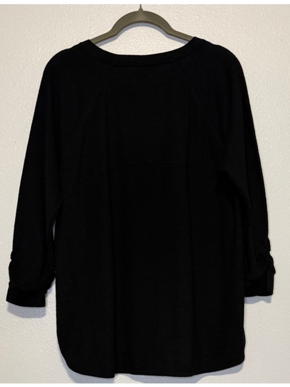 DKNY Black Long-Sleeve Crewneck Top